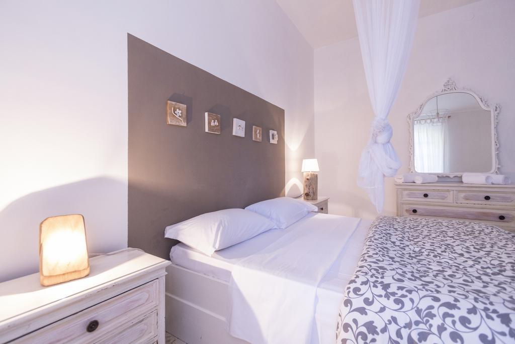 B&B In Fondo Alla Strada Фазано Екстериор снимка